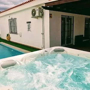 Villa Rosa, Callao Salvaje